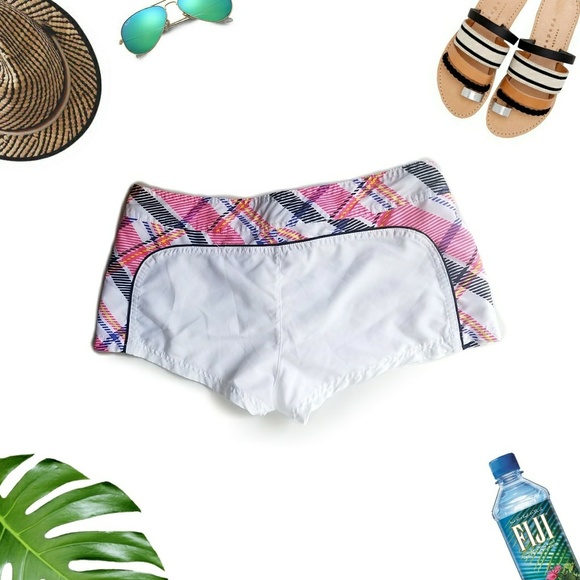 🌞🌞 White swim/board shorts - Picture 3 of 5